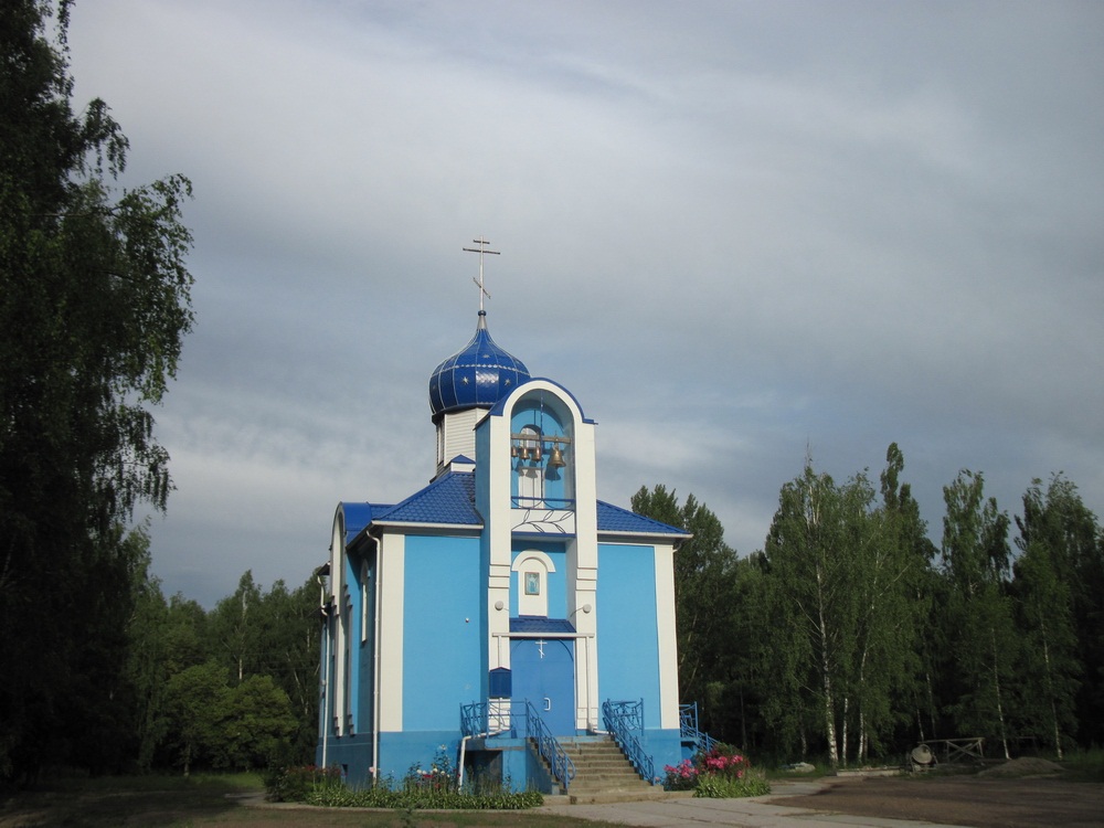 Свята-Пакроўская царква ў п. Камунар.