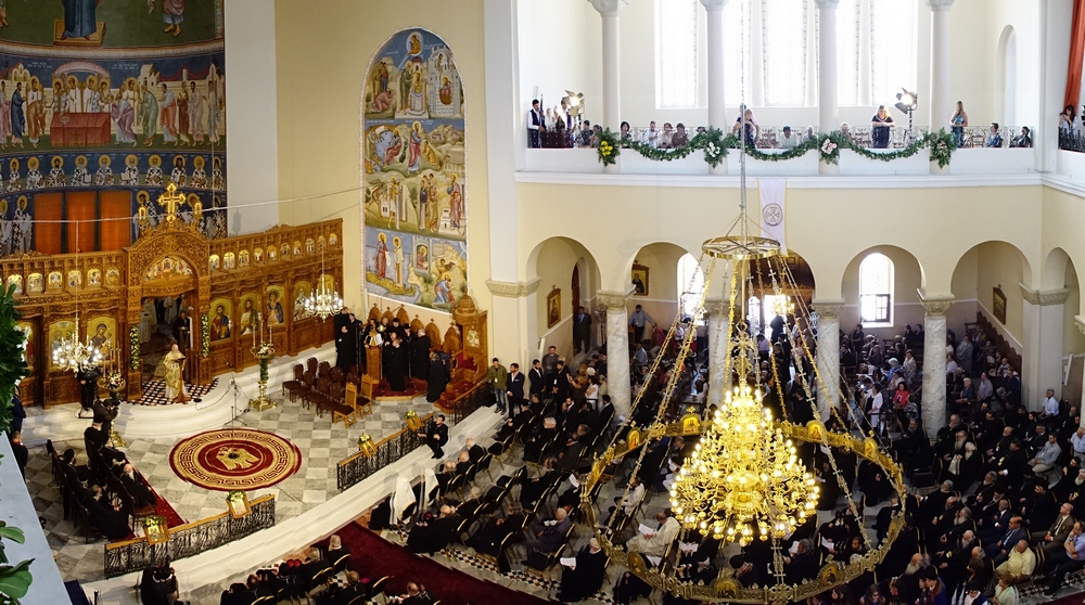 Divine Liturgy in St. Peter and Paul Cathedral in Chania