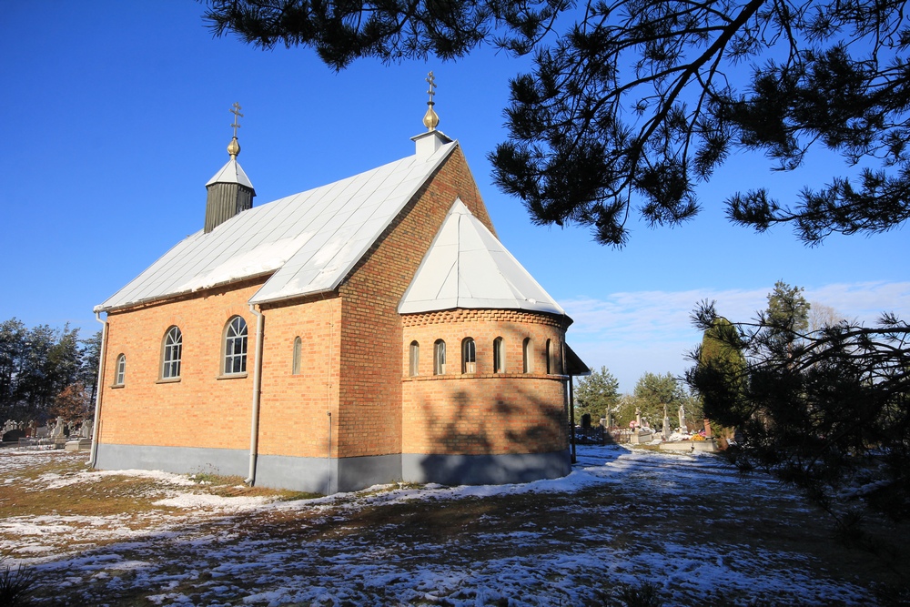 The cementary chapel in Ploski