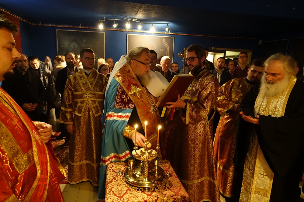 The All-night vigil in St. Gregory Peradze chapel in Warsaw