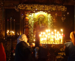 AlexandraP 
К Богородице прилежно ныне притецем... 
33 
2017-02-07 18:32:34
