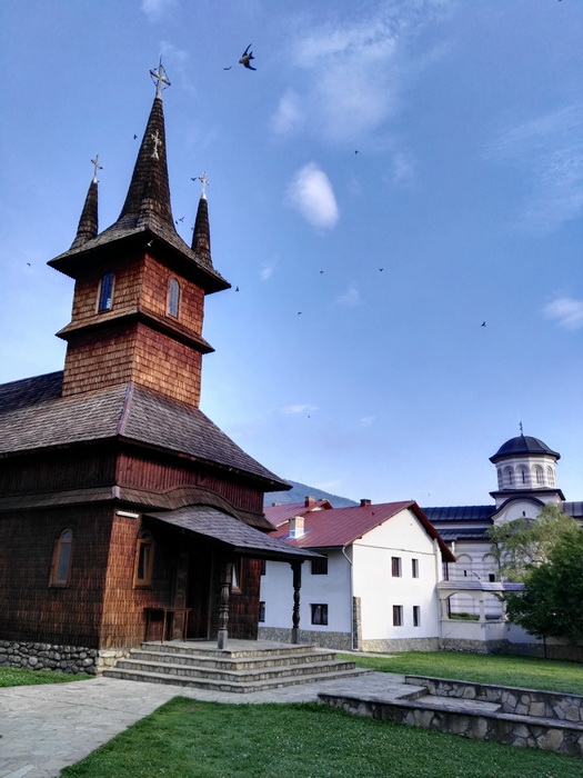 Old and new church at Oașa monastery