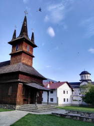 Mitrut Popoiu 
Old and new church at Oașa monastery 
2017-03-06 22:33:40