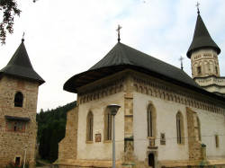 Mitrut Popoiu 
Bistrița Monastery  
2017-04-01 22:43:30