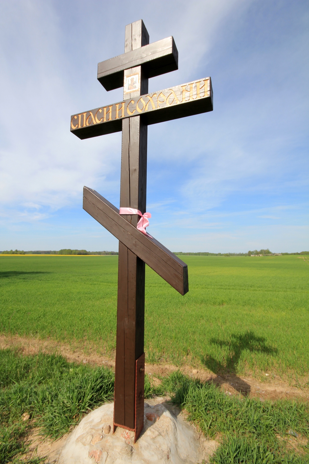 The Orthodox cross close to Ploski