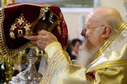 jarek1 
Divine Liturgy in Sts. Peter and Paul Cathedral in Chania 
2017-05-09 12:40:26
