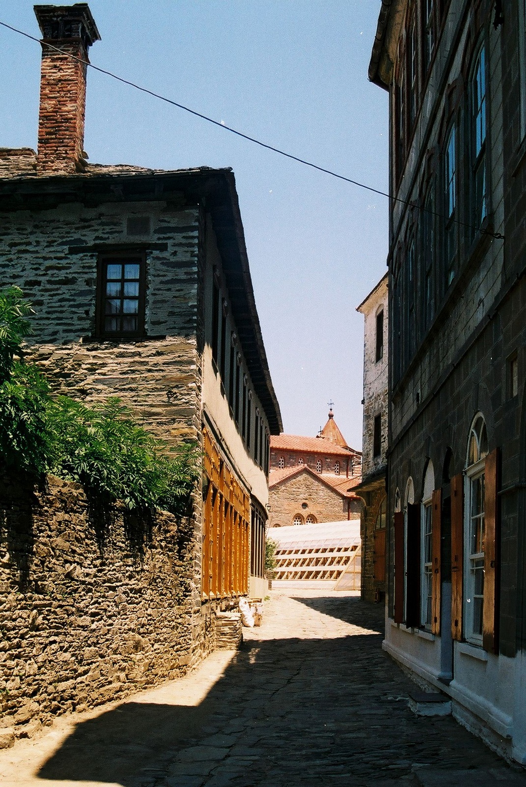 Karies. The Holy Month Athos, 2000