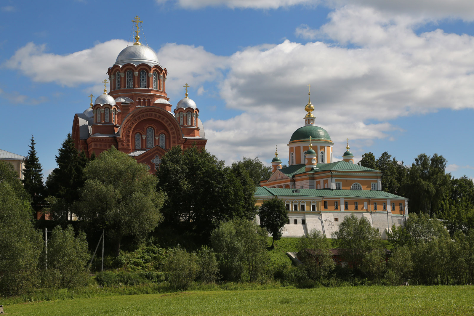 Покровский Хотьков монастырь