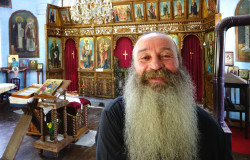 jarek1 
Fr. Elijah of Novoselski Monastery in Aprilci in his church 
2017-08-28 22:22:16