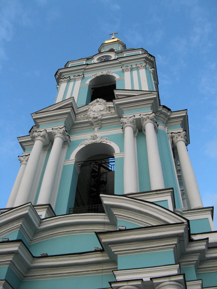 Церковь Святой Троицы в Серебряниках. Москва.