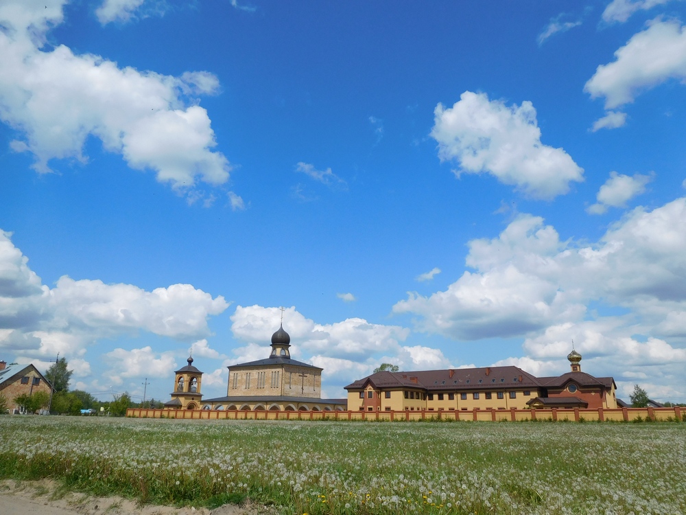 Zwierki Convent