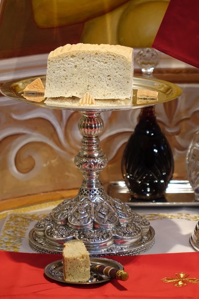 The Divine Liturgy in Sts Peter and Paul Cathedral in Chania