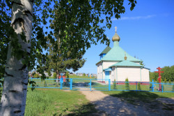 jarek 
The Orthodox cementary chapel in Malinniki 
2017-10-14 16:50:48