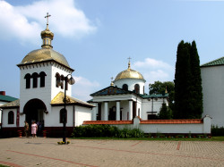 szolucha.w 
Dzwonnica i cerkiew monasteru w Jabłecznej 
2017-12-03 18:06:56