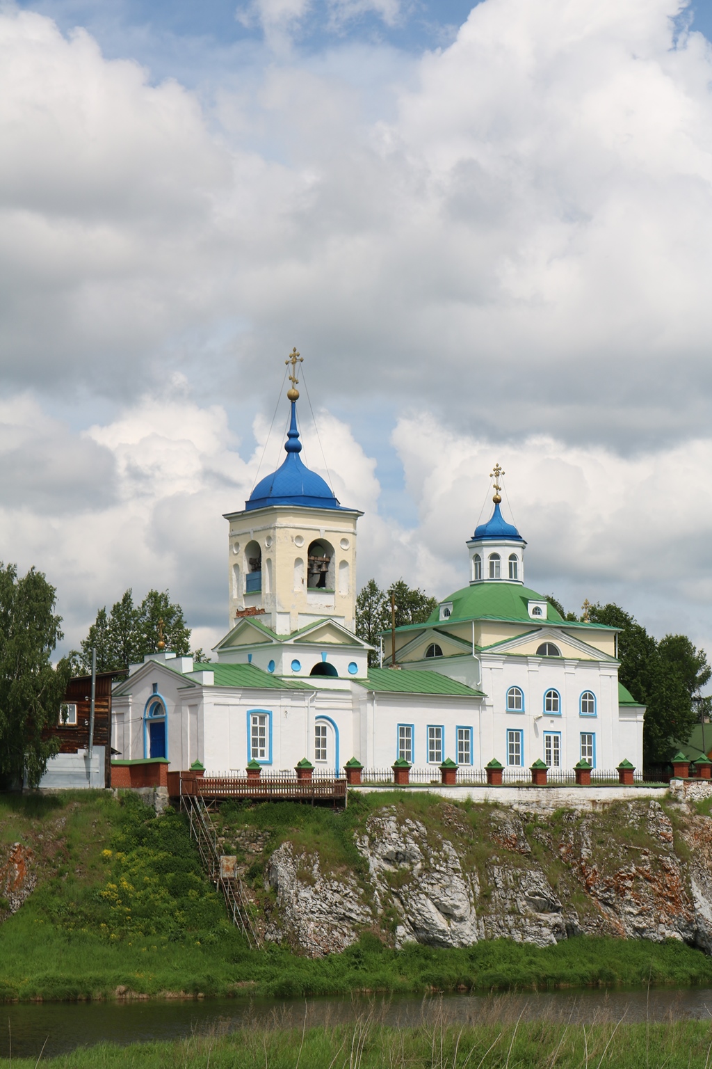 Георгиевский Храм в п. Слобода Свердловской обл.