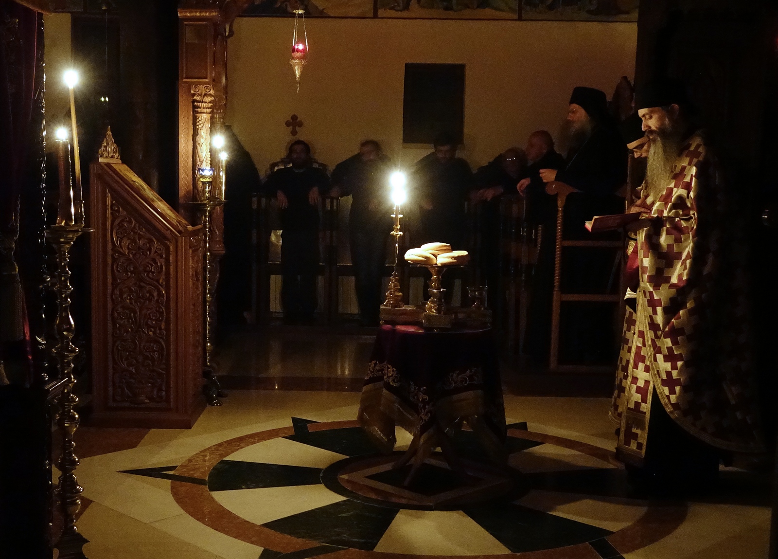 All-night vigil in Machairas Monastery