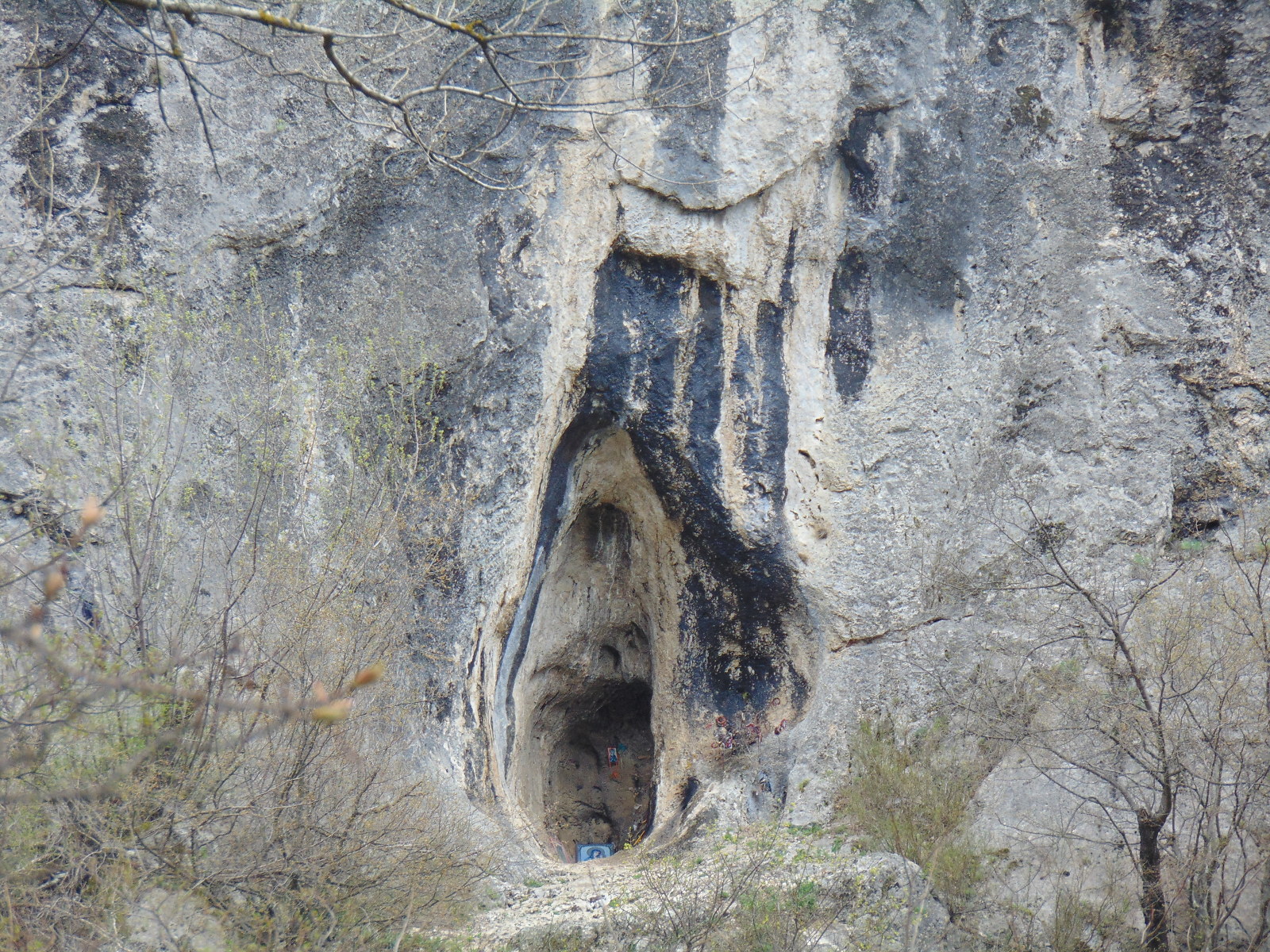 Virgin with Christ in the wall, Sokobanja