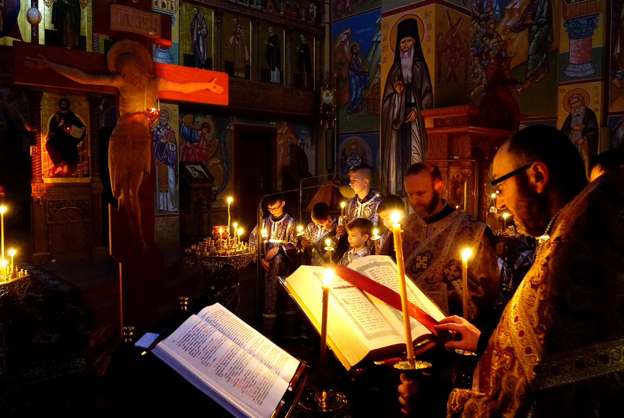 Reading of Twelve Gospels in Zwierki Convent