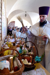jarek 
Great Saturday in Zwierki Convent 
2018-04-20 21:18:37