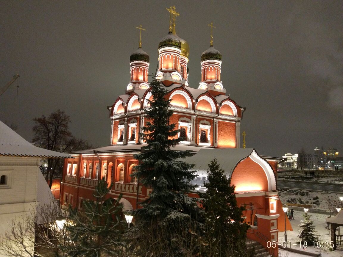 Собор Знаменского монастыря в Зарядье