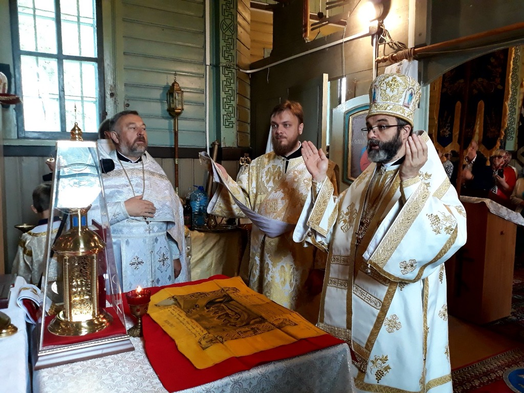 Boska Liturgia w cerkwi Wszystkich Świętych w Suwałkach - dożynki 