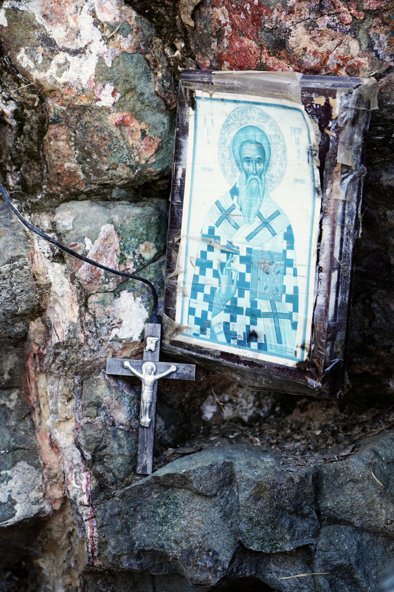 Cave close to Agios Parthenos church