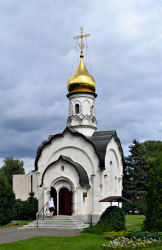 DmitryIvanov 
Moscow. The church of the Saint Basil the Great at the VDNKh. 
2018-11-18 18:11:05