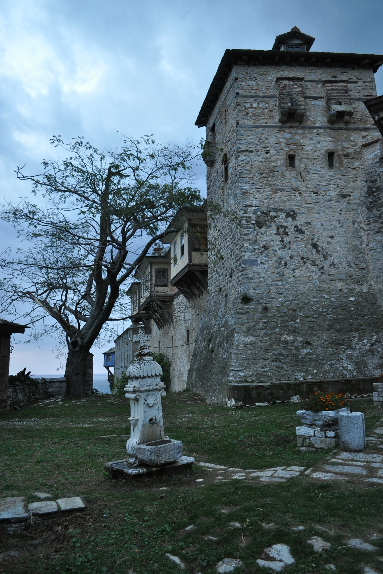 Ιερά Μονή ΜΕΓΙΣΤΗΣ ΛΑΥΡΑΣ - Holy Monastery of MEGISTI LAVRA - Великая Лавра