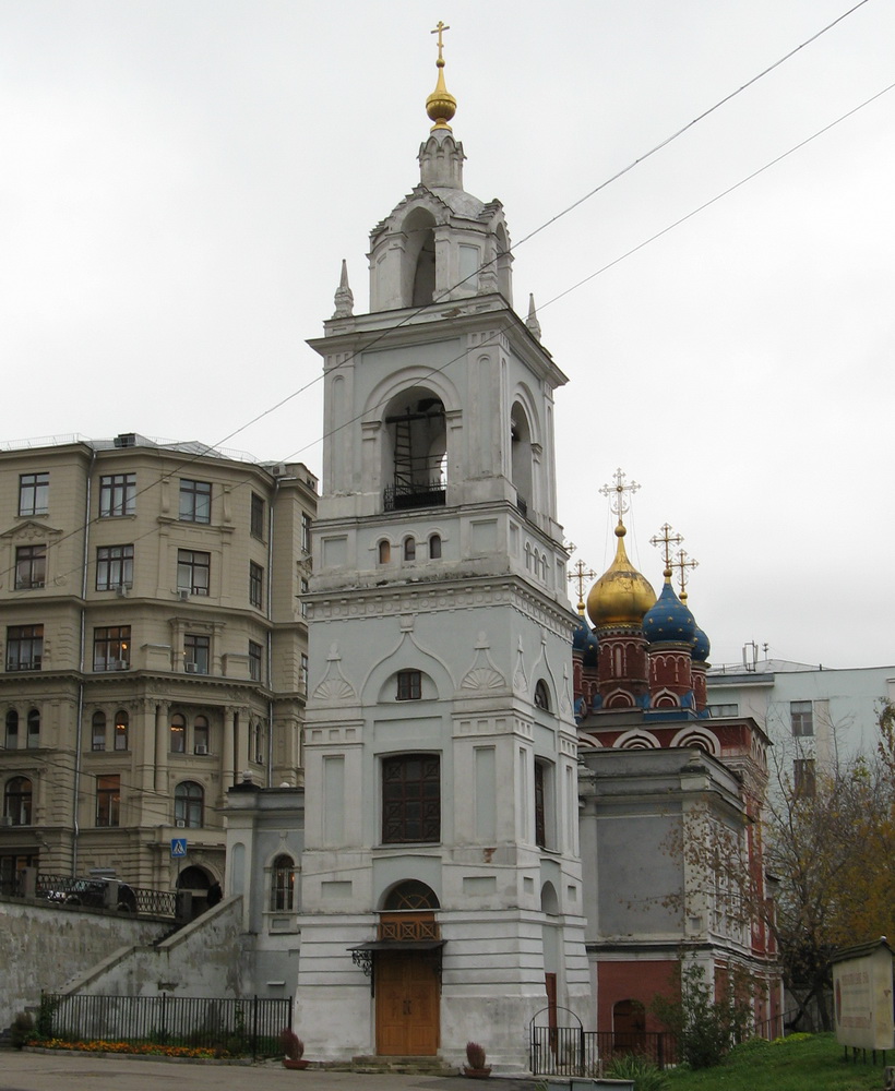 Церковь св. вмч. Георгия. Улица Варварка. Москва.