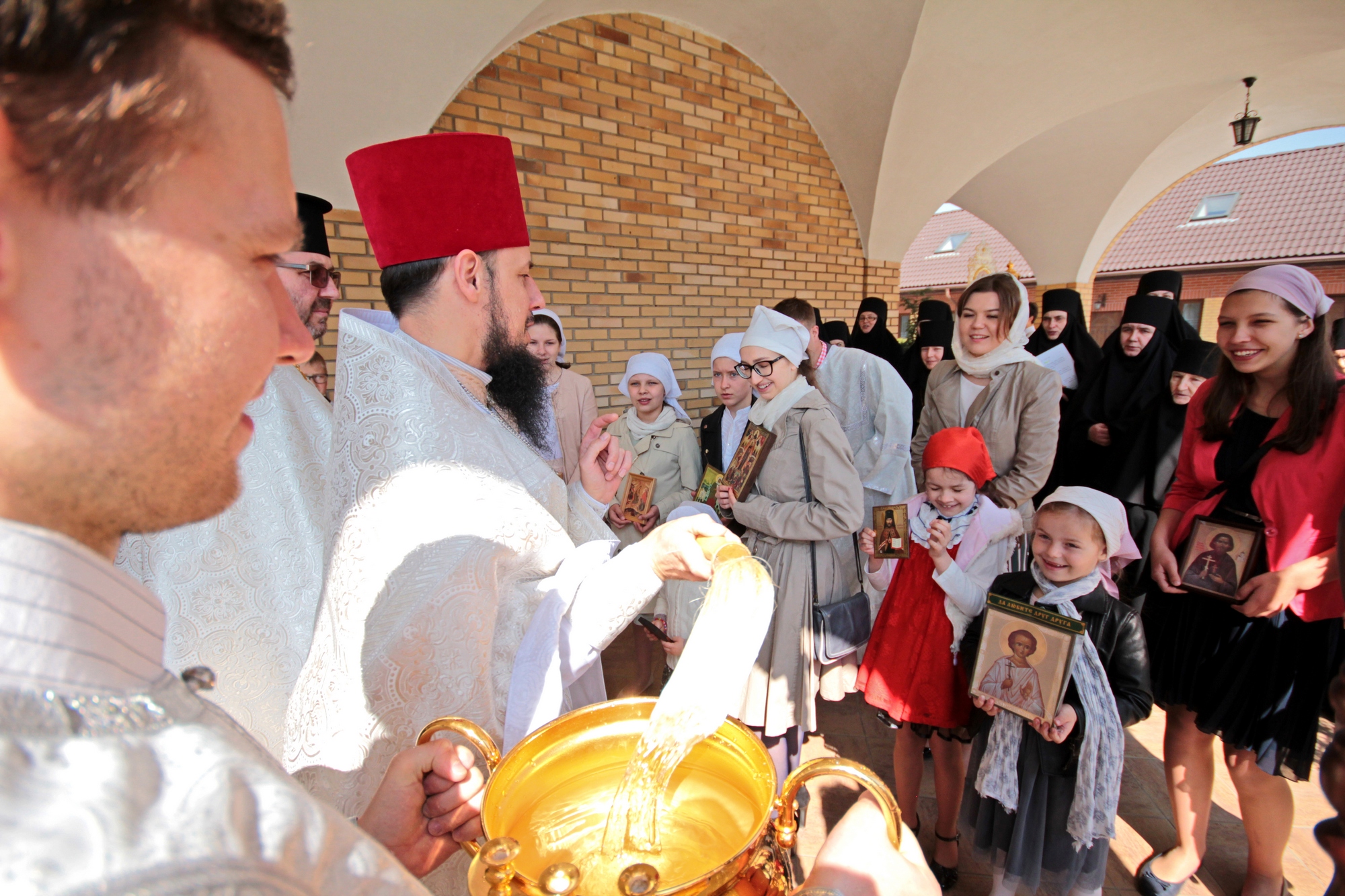 Easter Week in Zwierki Convent