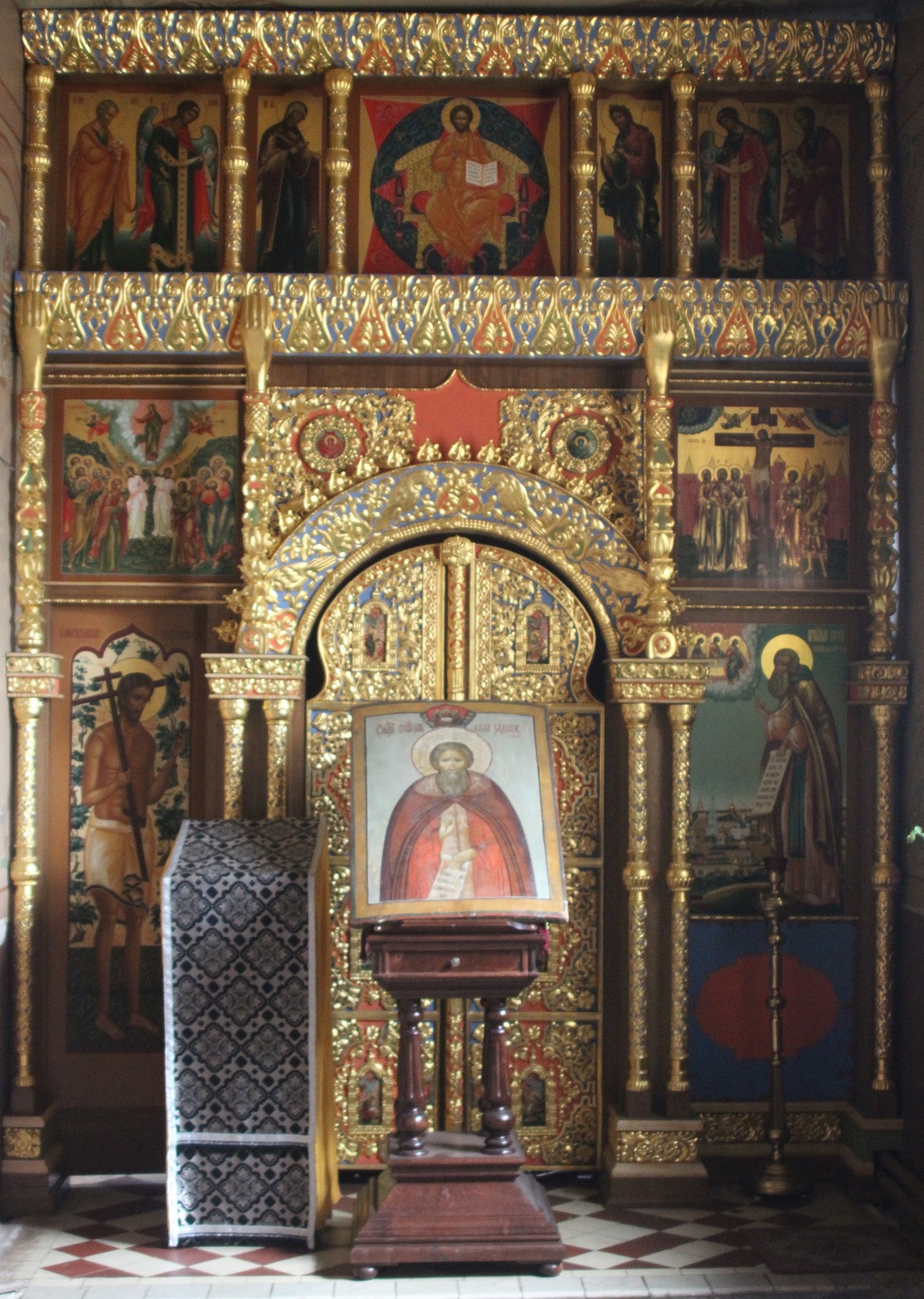 Interior of Krutitsy Metochion 