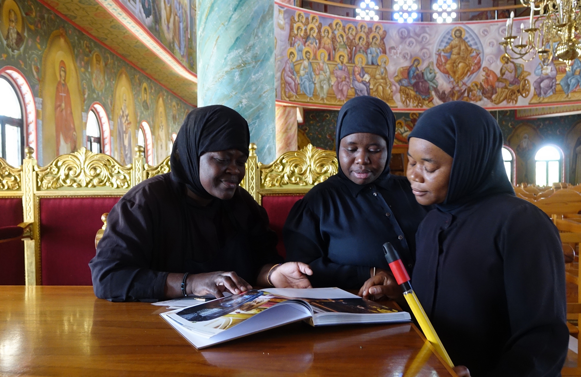 Nuns of Sts. Raphael i Marina Convent in Ksylodymbou 