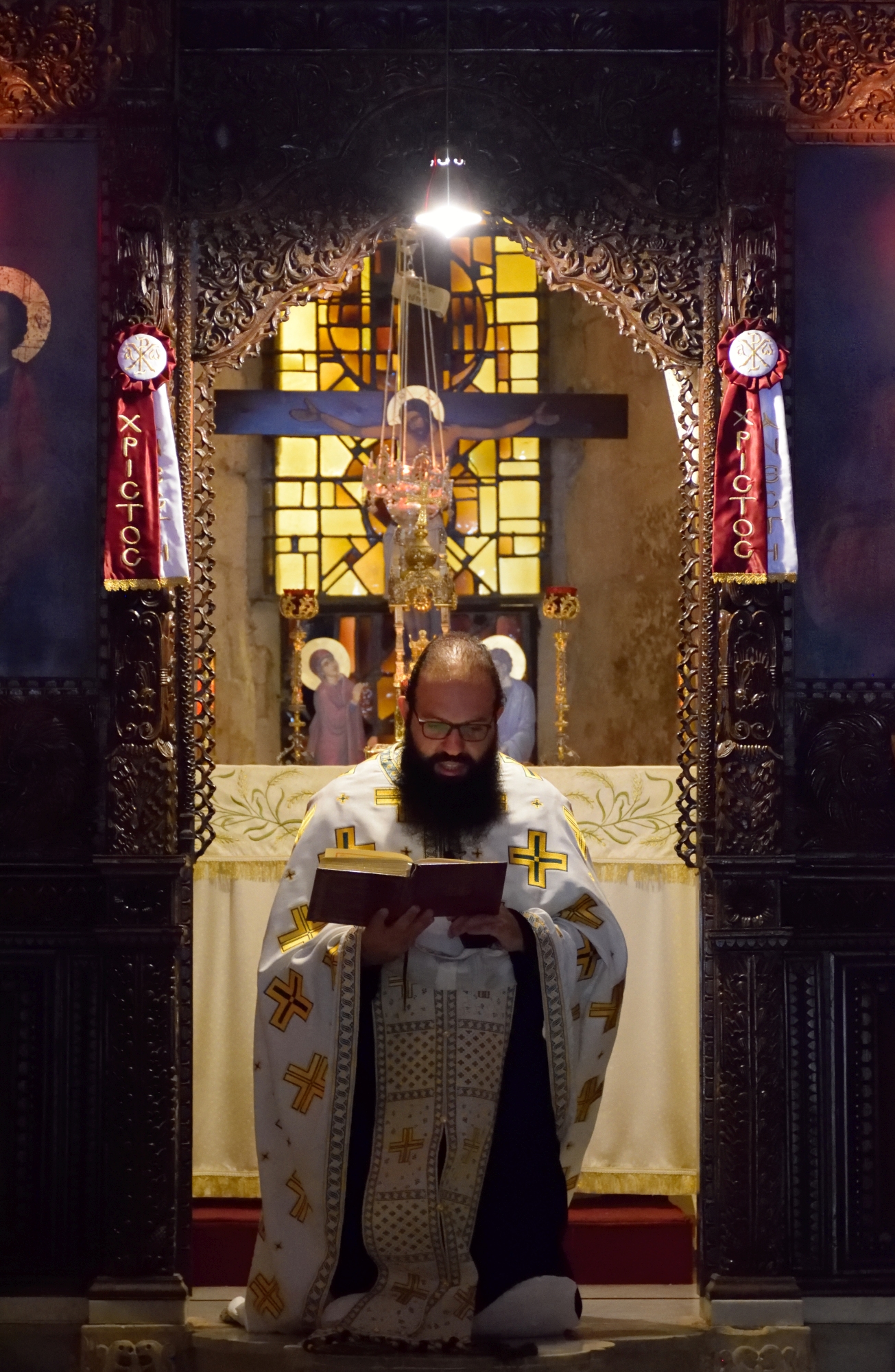 Kneeling prayers - Pentecost in Balamand 2019