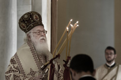 alik 
Abp Anastasios of Albania 
24 
2019-06-16 21:36:43