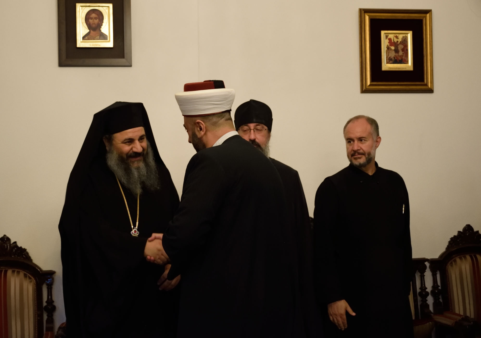 Mufti consolating metropolitan Anthony after death of his father