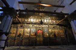 alik 
Dormition of St. Mary Cathedral, Berat 
2019-07-22 22:24:51