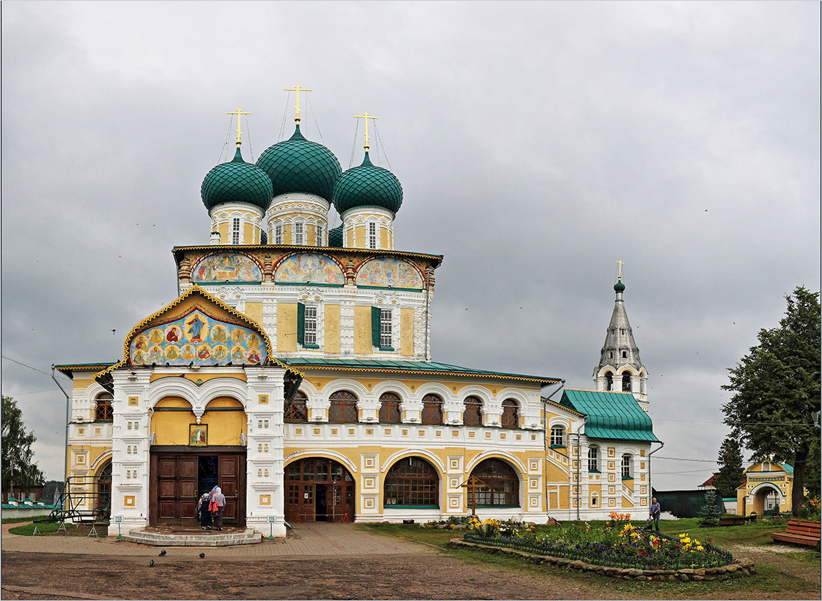 Воскресенский собор XVII века