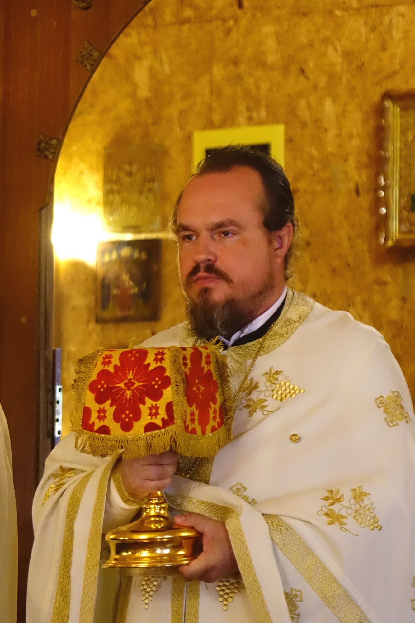 Divine Liturgy in temporary chapel in Hagia Sophia parish in Warsaw 