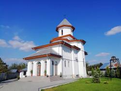 Florina 
Biserica Nasterea Maicii Domnului din Buda, Cornetu  
2019-09-07 22:14:04