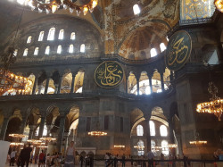 Mitrut Popoiu 
Hagia Sophia, the treasure of Constantinople - inside 
2019-10-09 20:08:52