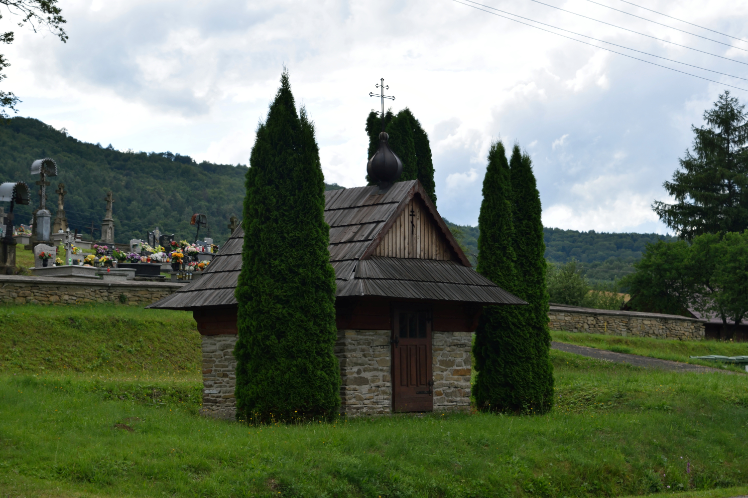 Kaplica cmentarna - Hańczowa