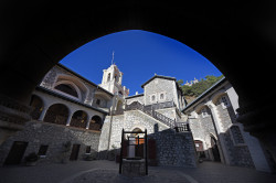 alik 
Bell tower at Kykkos monastery 
2020-03-29 23:24:17