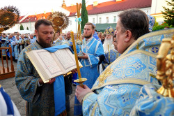 jarek 
The All Night-Vigil of the feast of Supraśl Icon of the Mother of God in Suprasl Monastery 
2020-08-17 14:22:53