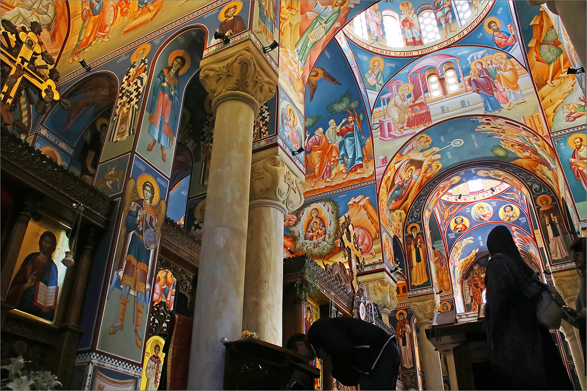 Interior of the three-altar church at Celije Monastery 