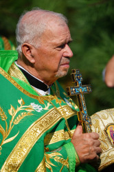 jarek 
Fr. Andrzej Bierezowiec 
2020-10-01 11:36:04