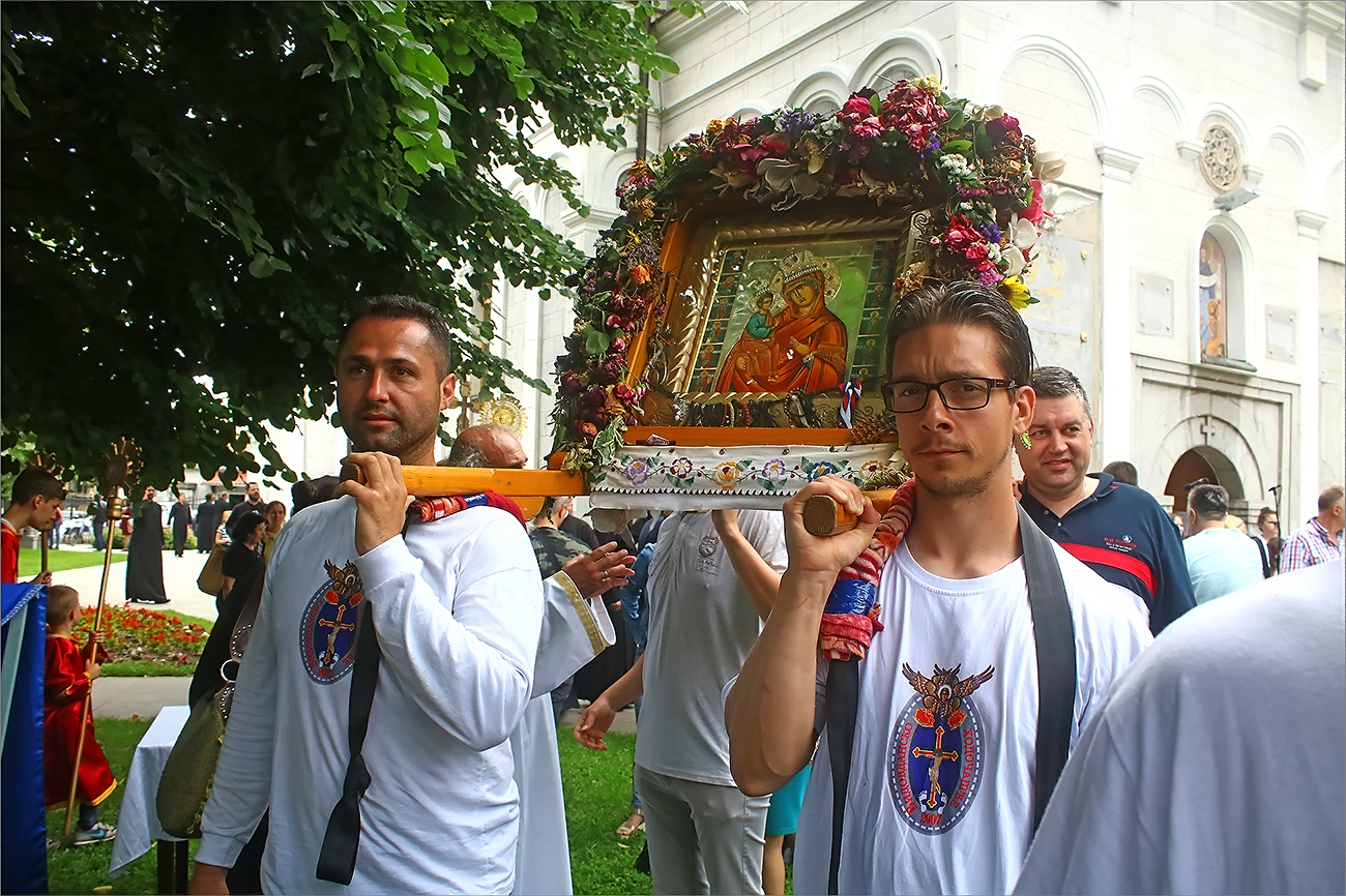 Miracle-working Icon of the Holy Mother Krasnica -Чудотворна Икона Пресвете Богородице Краснице