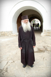 Florina 
Father Petru from Neamț Monastery, April 2014 
2020-11-08 22:39:22