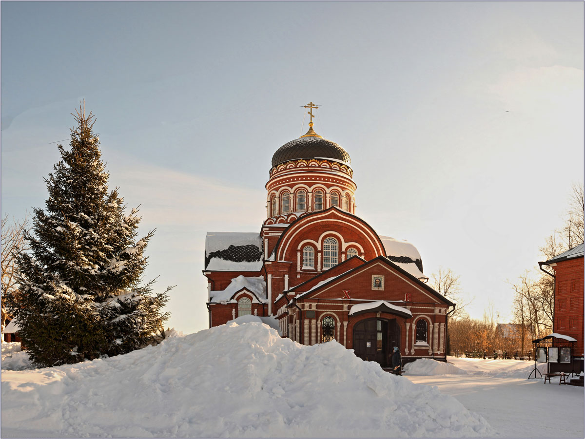 Храм Вознесения Господня зимой