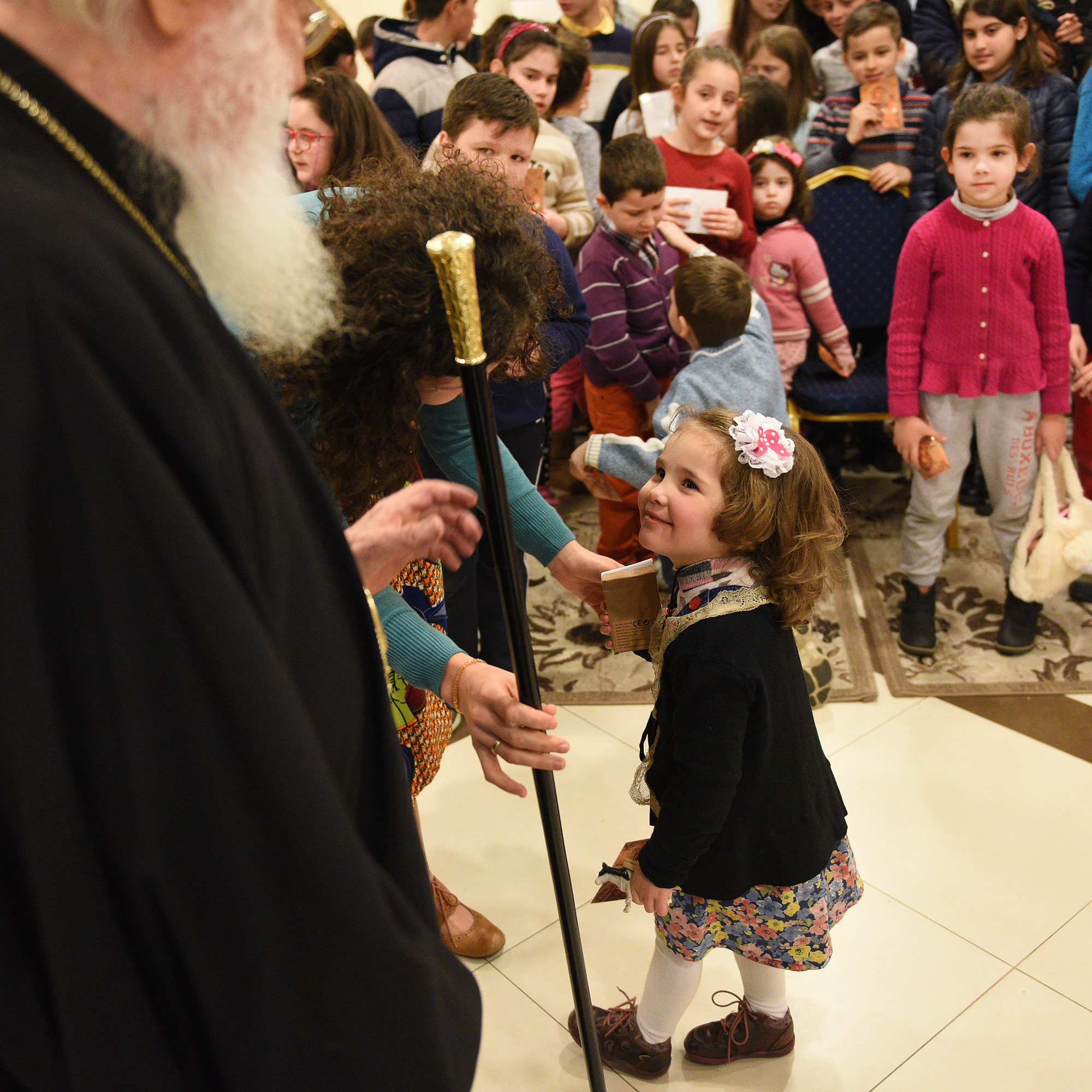 Abp Anastasios and children