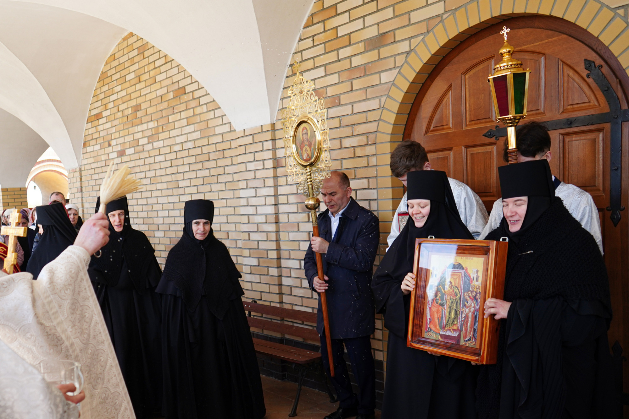 Paschal period processions in Zwierki Convent